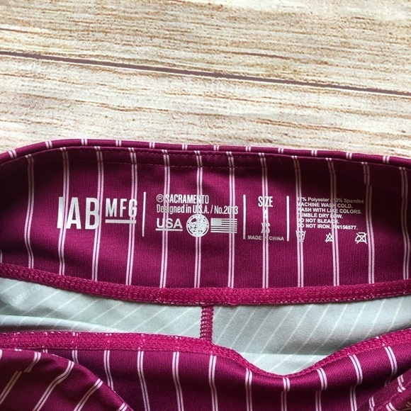 IAB MFG Shorts - Picture 2 of 8